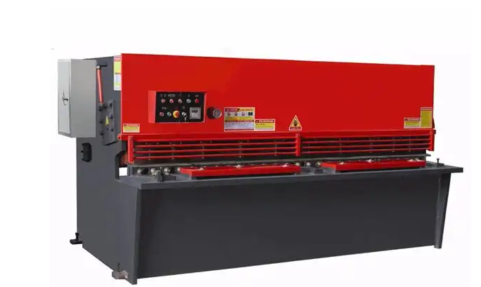What machines are used to make plywood?